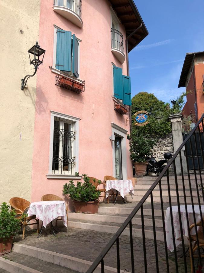 Locanda Agli Angeli Gardone Riviera Extérieur photo